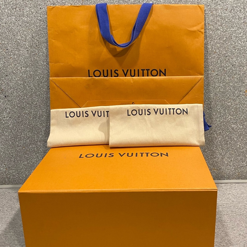 Authentic Louis Vuitton Gift Bag 5pc